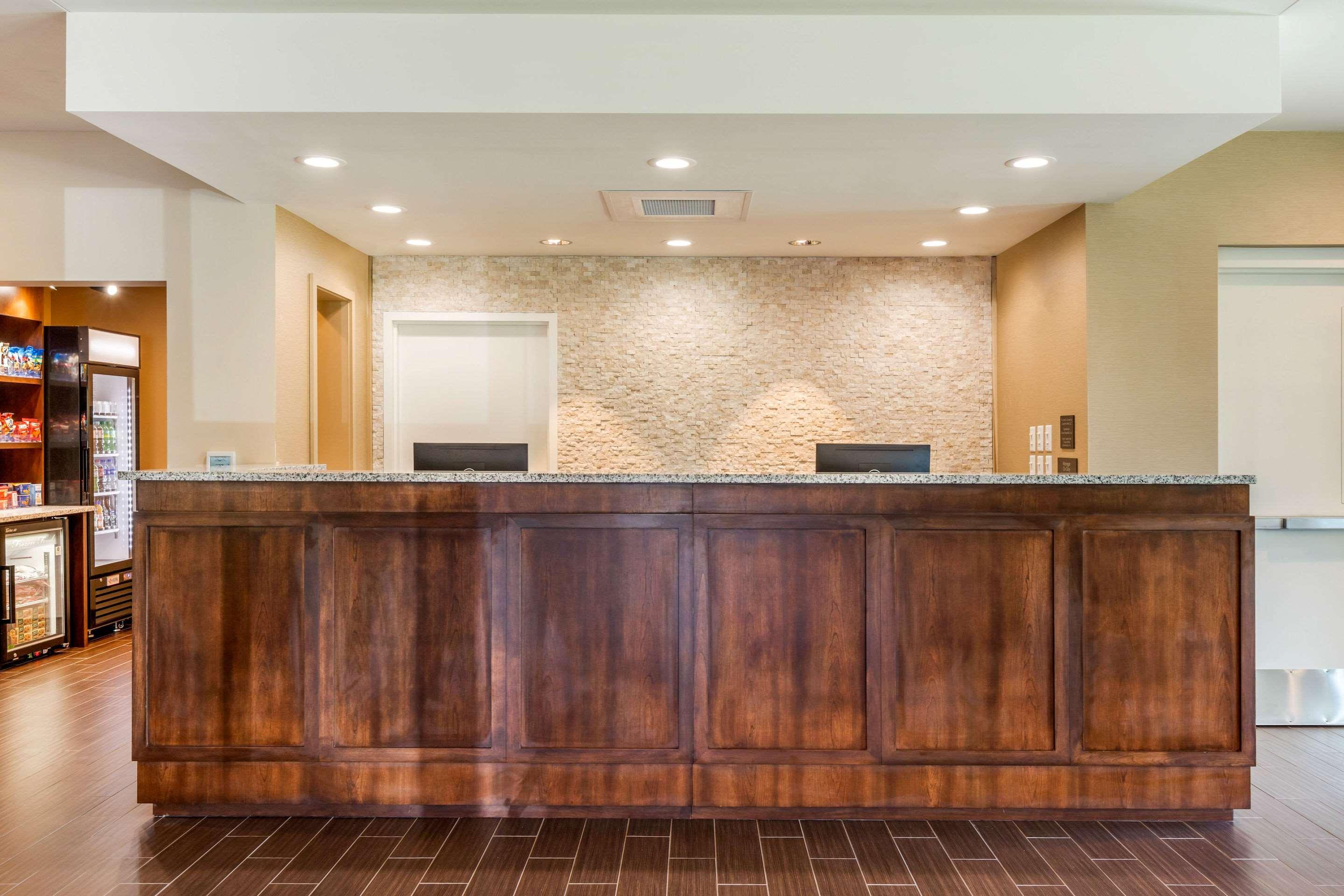 Comfort Inn & Suites Флоренс Экстерьер фото